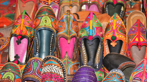Rajasthan bunte Schuhe