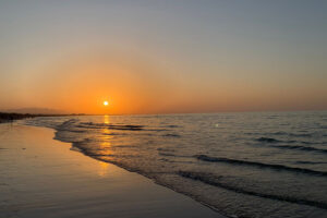 Oman Sunset Strand von Muscat